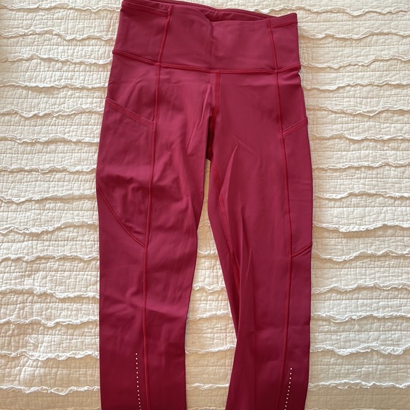 Lululemon Fast and Free Crop Leggings - Picture 3 of 3